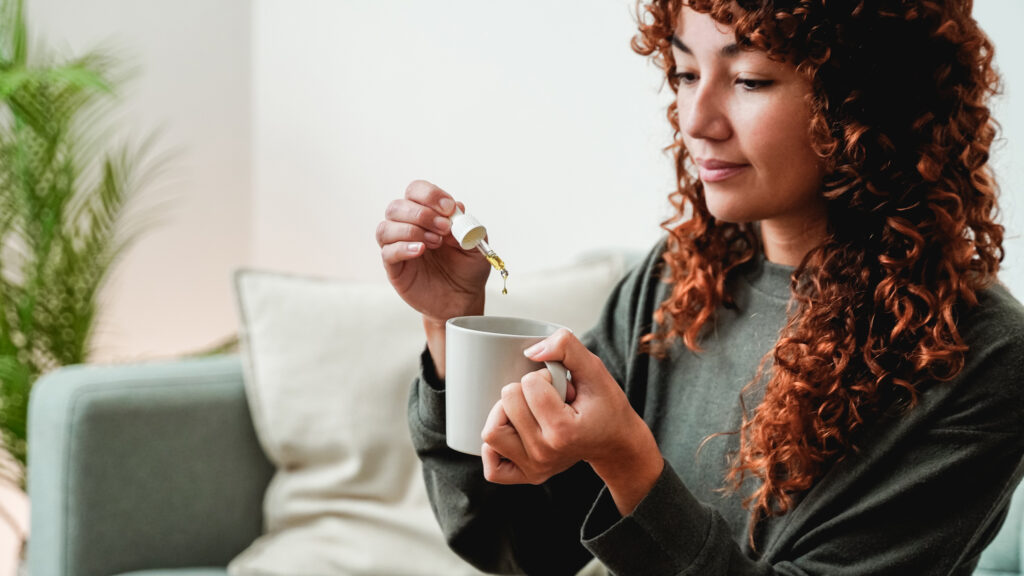 CBD Oil and Relaxation Routines